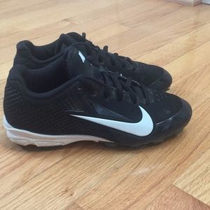 Boys Nike baseball cleats - size 2.5